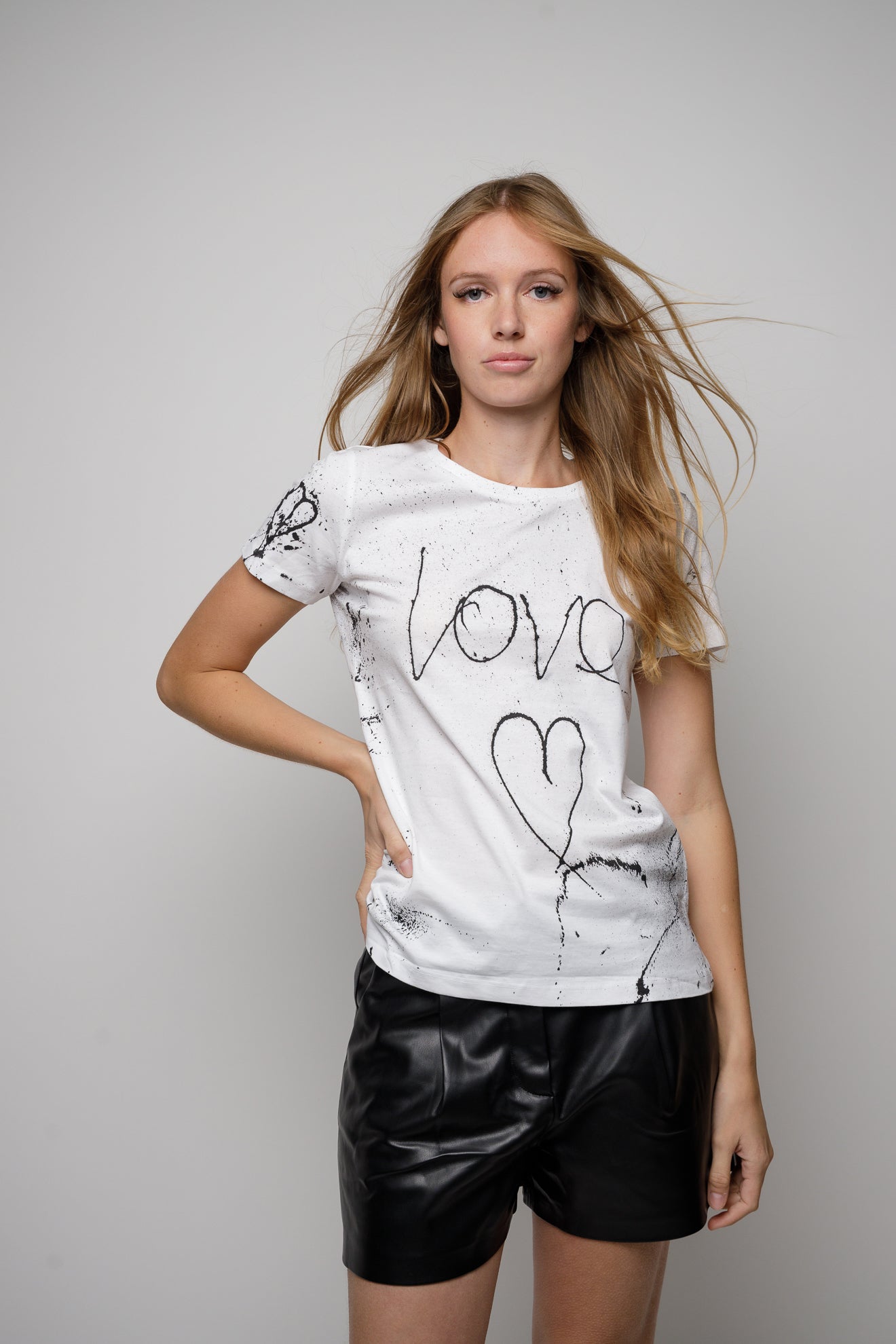 T-Shirt "Love"