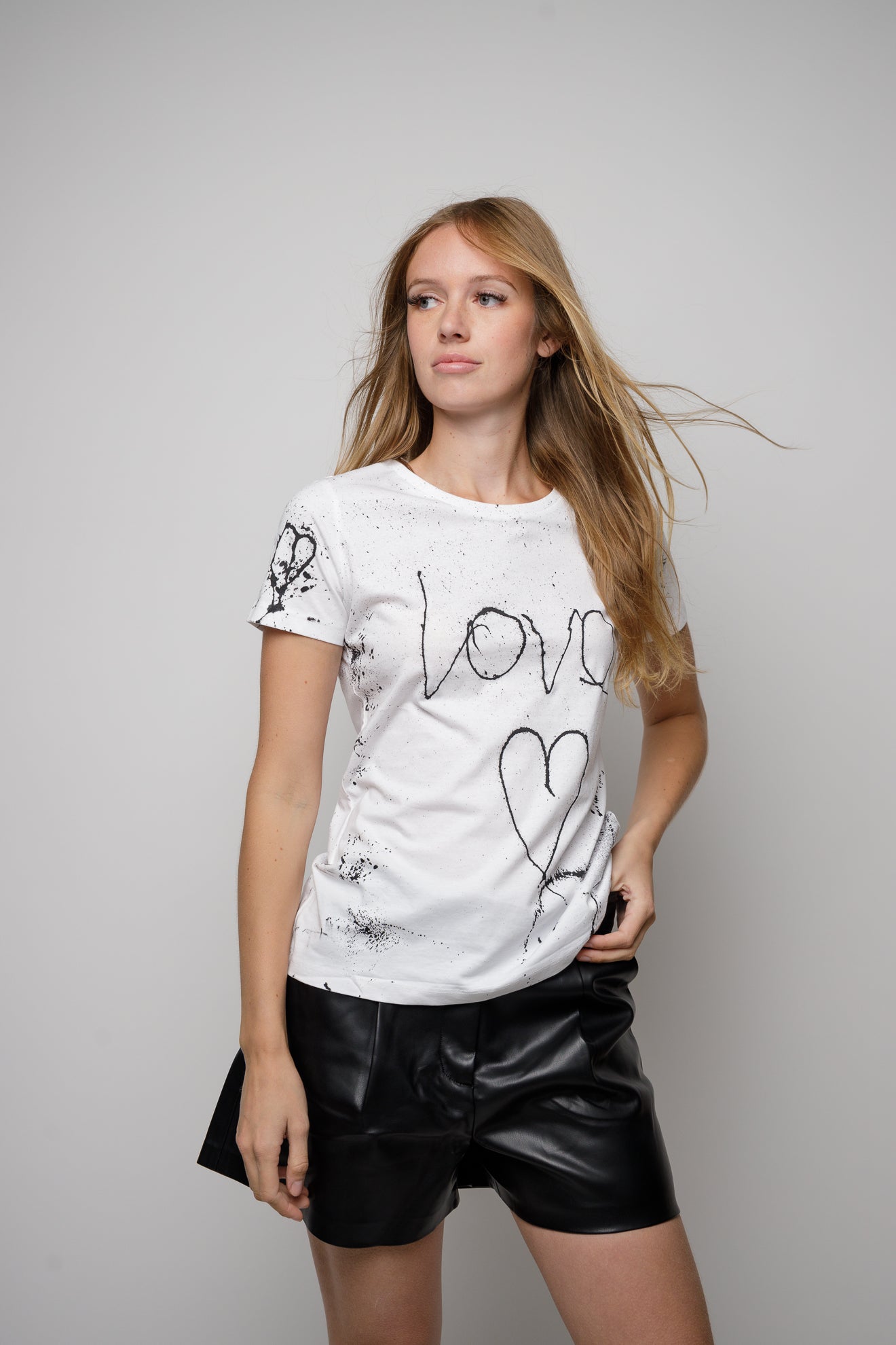 T-Shirt "Love"