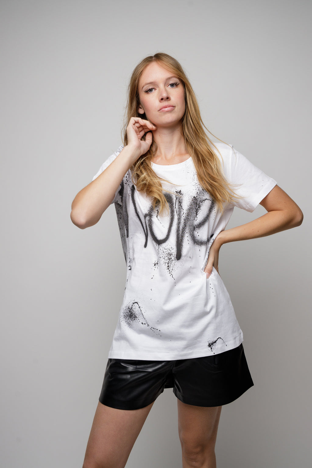 T-Shirt "Love"