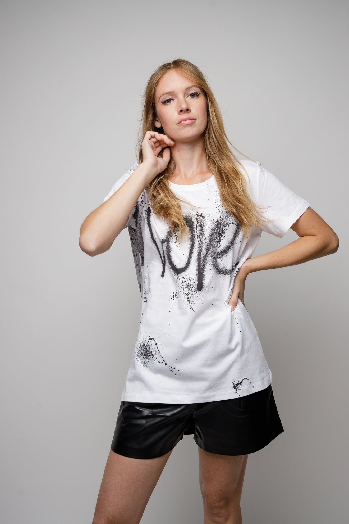 T-Shirt "Love"