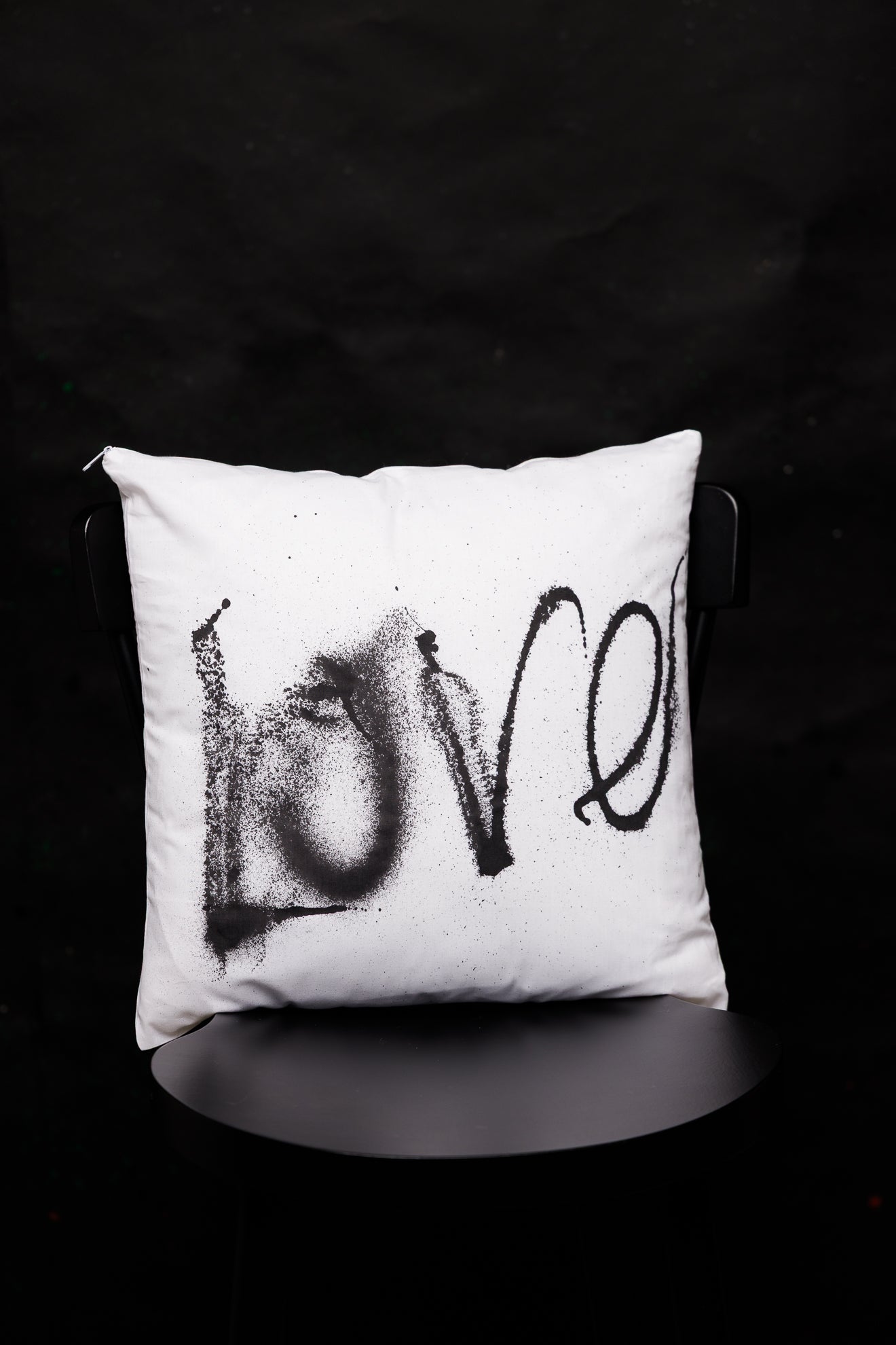 Zierkissenhülle "Love" 40x40cm